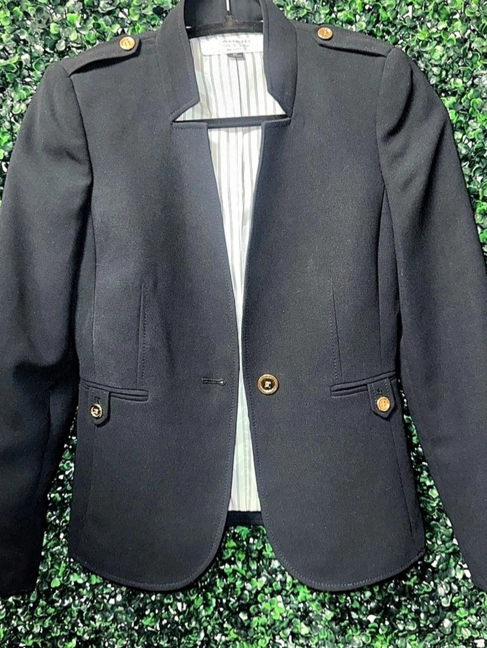 Tahari Arthur S. Levine Black Petite Blazer Like New